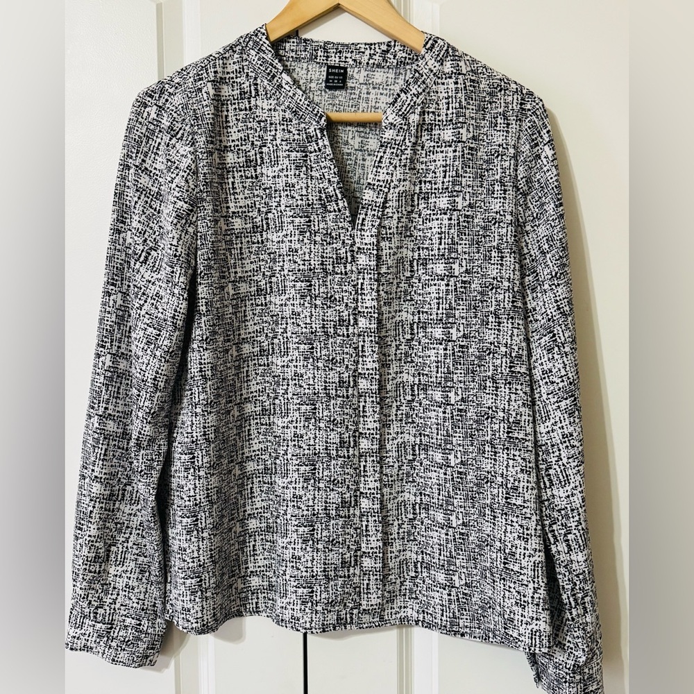 Black and White Patterned Blazer